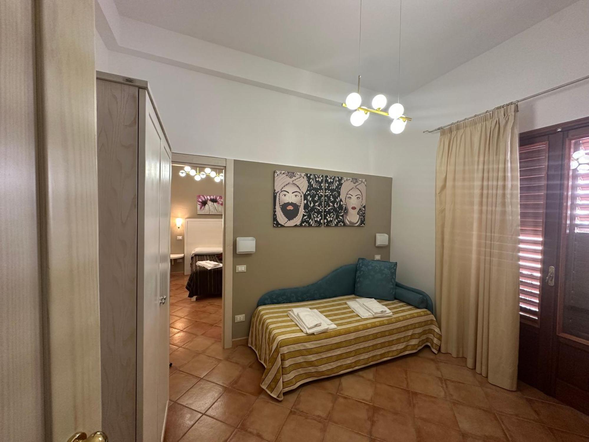 Badia Rooms & Breakfast カステッランマーレ・デル・ゴルフォ エクステリア 写真